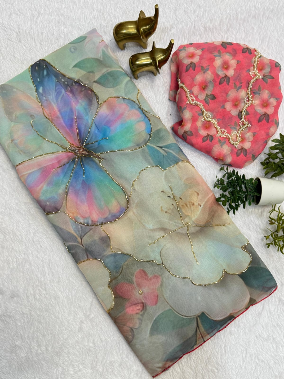 SOFT AND SMOOTH CHIFFON SAREE