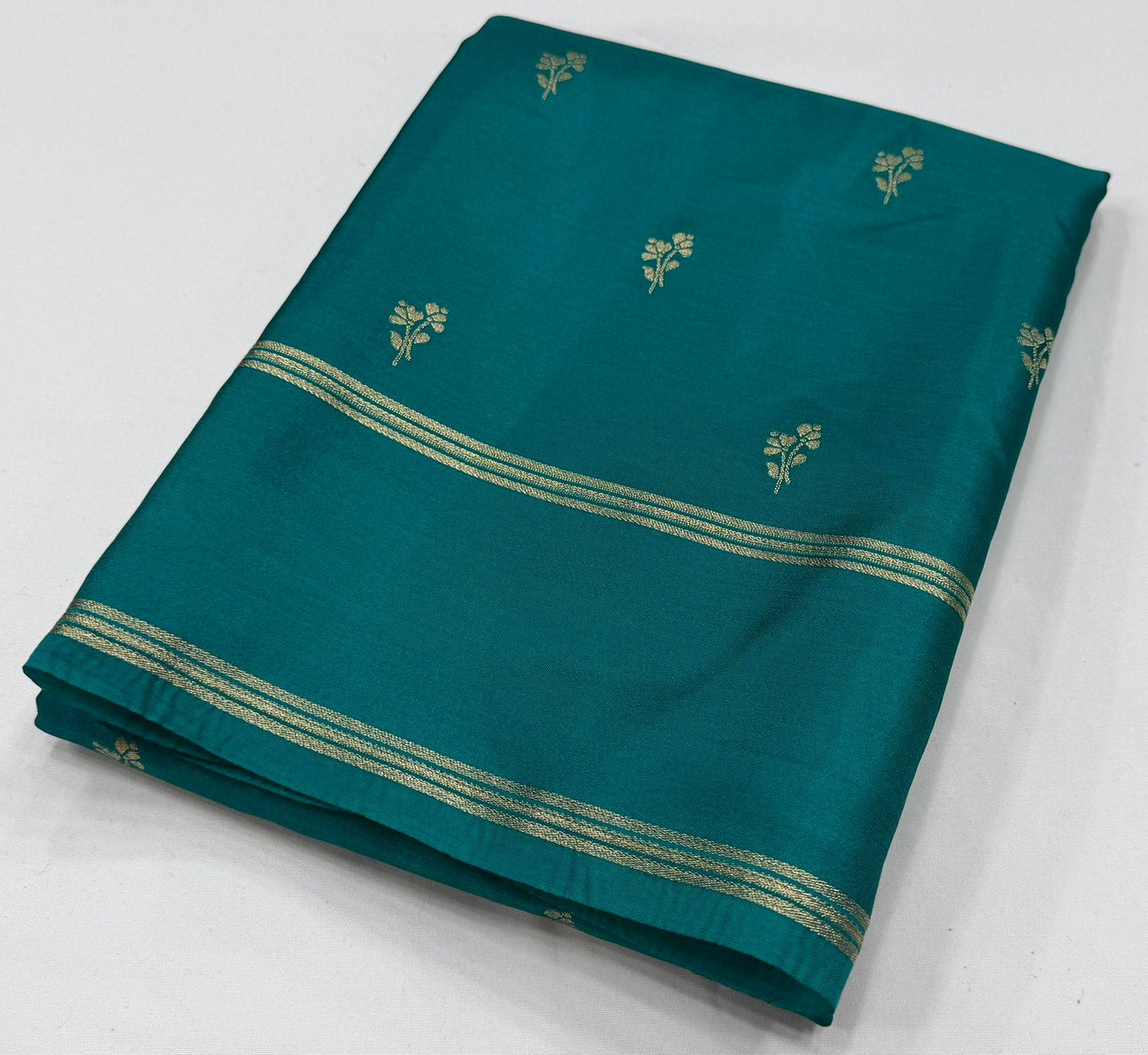 TRENDY GAJJI SILK
